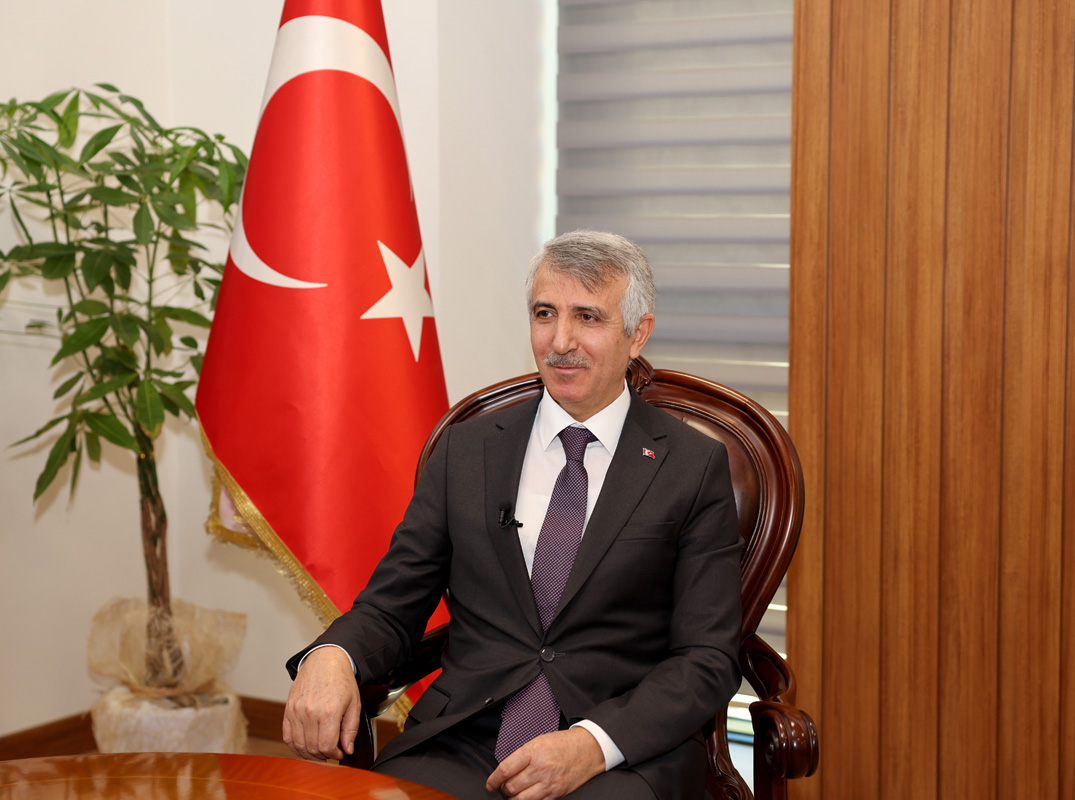 Valimiz Mükerrem Ünlüer’in 14 Mart Tıp Bayramı Mesajı